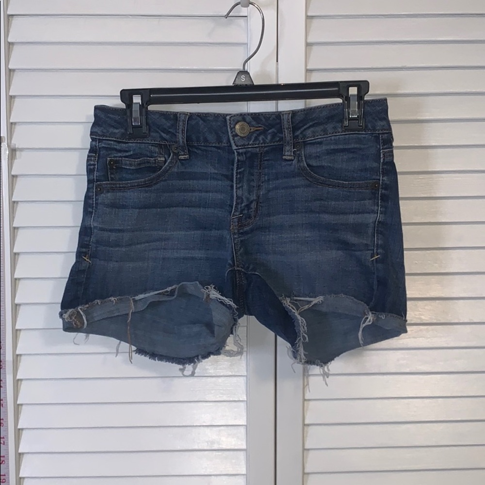 American Eagle Women’s Shorts size 4